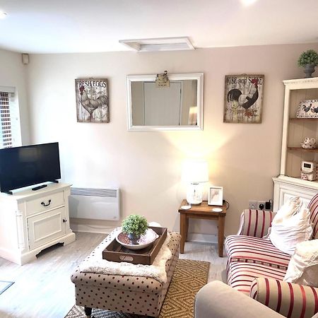 Bridge Farm Holiday Cottages 코우 허니본 외부 사진