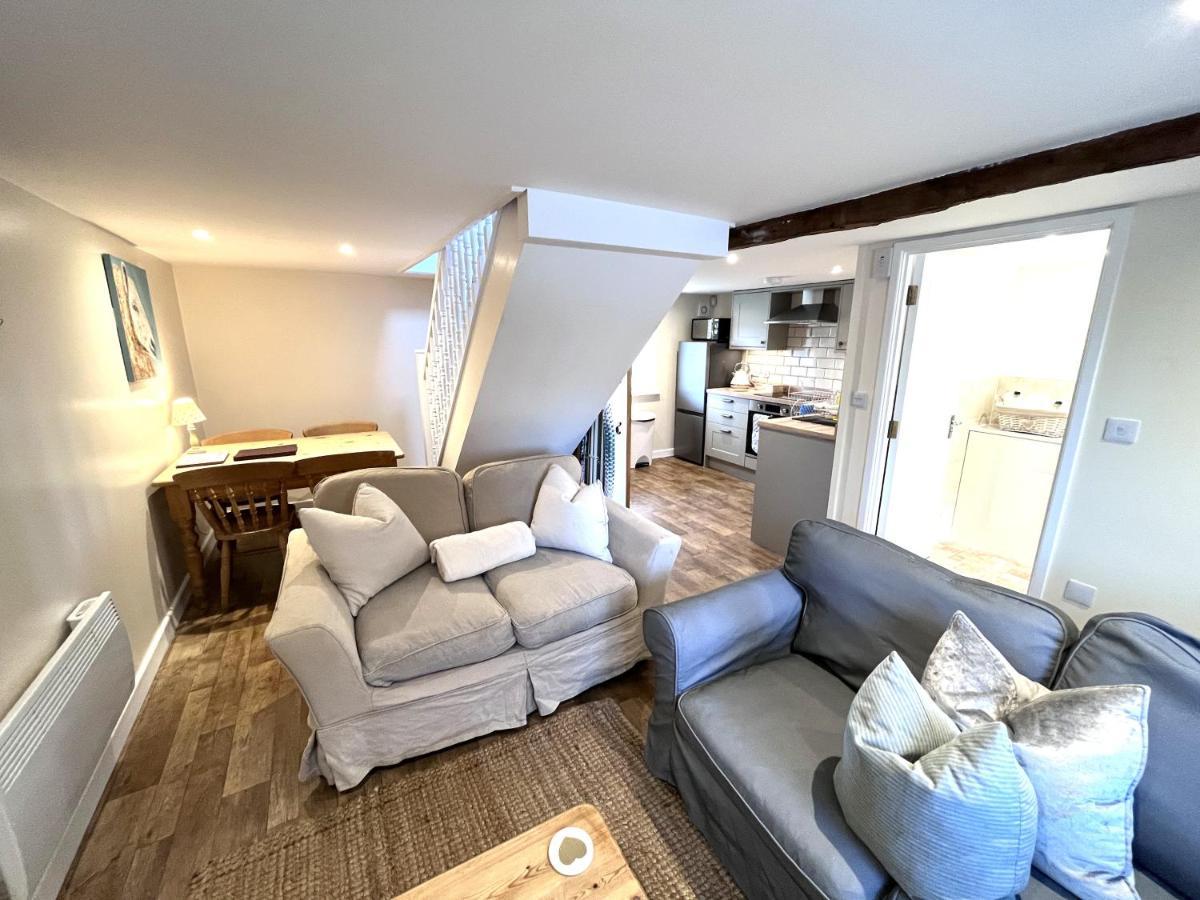 Bridge Farm Holiday Cottages 코우 허니본 외부 사진
